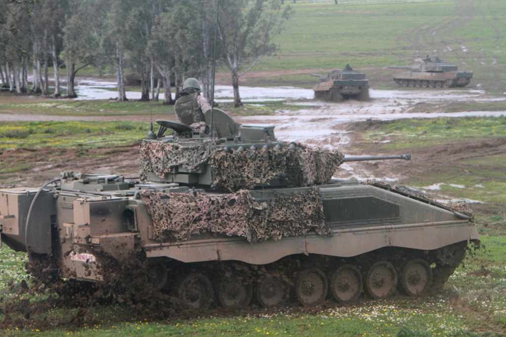 ASCOD IFV in field is using the best suspension upgrade 