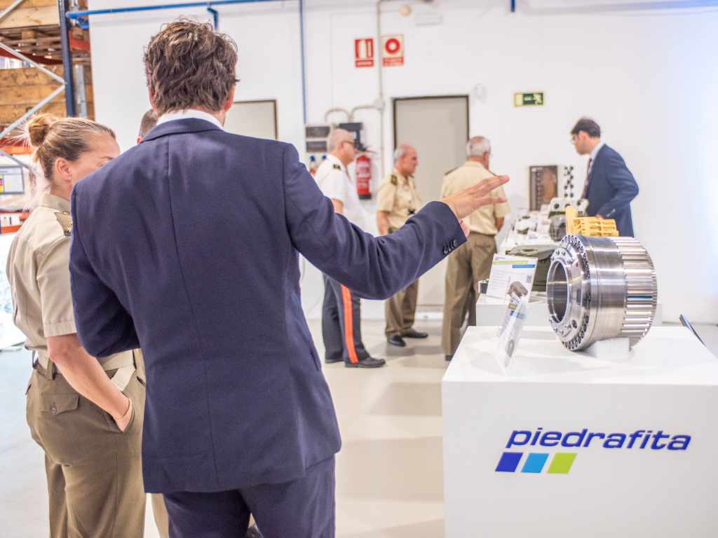 Piedrafita displays it latest suspension innovations to their defence industry partners
